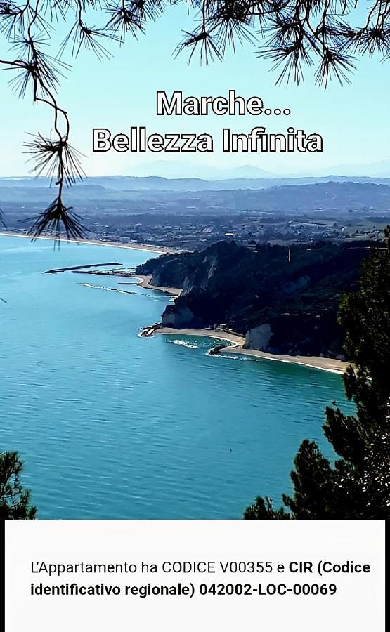 Il Balcone Sul Corso Villa Ancona Buitenkant foto